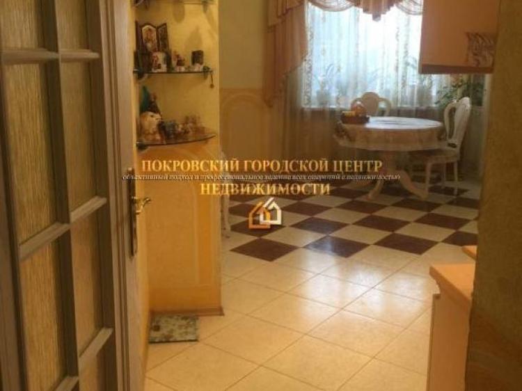 Двухэтажный дом (продажа) - Покровск, р-н. Поле Чудес (ID: 511) - Фото #13