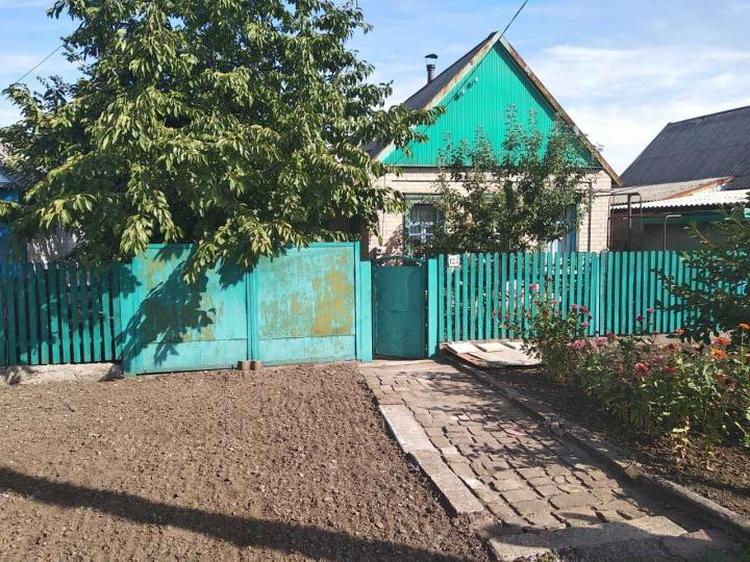 Дом (продажа) - Покровск, р-н. 8 группа (ID: 1045) - Фото #2