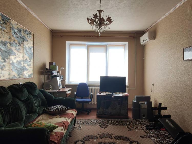 Трёхкомнатная квартира (продажа) - Мирноград, р-н. Восточный (ID: 2307) - Фото #3