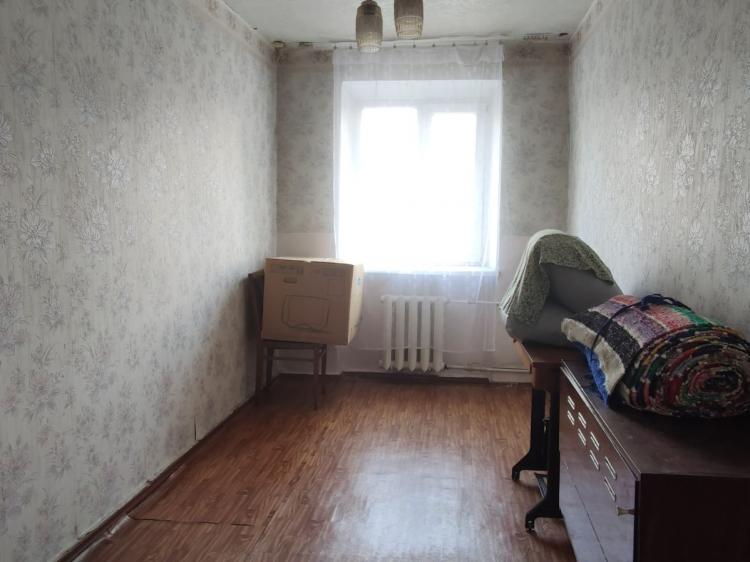 Трёхкомнатная квартира (продажа) - Мирноград, р-н. Площадка (ID: 2355) - Фото #4