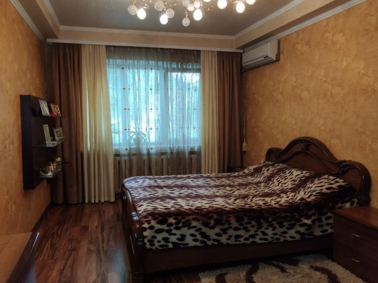 Двухкомнатная квартира (продажа, обмен) - Покровск, р-н. Южный (ID: 2386) - Фото #1