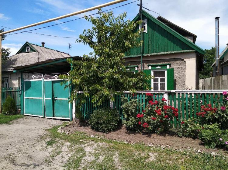 Двухэтажный дом (продажа) - Покровск, р-н. Центр (ID: 884) - Фото #1