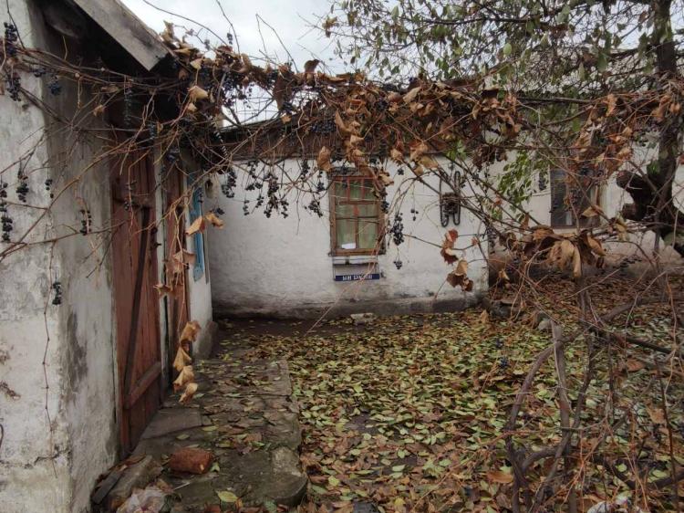 Дом (продажа) - Мирноград, р-н. Центр (ID: 2611) - Фото #2
