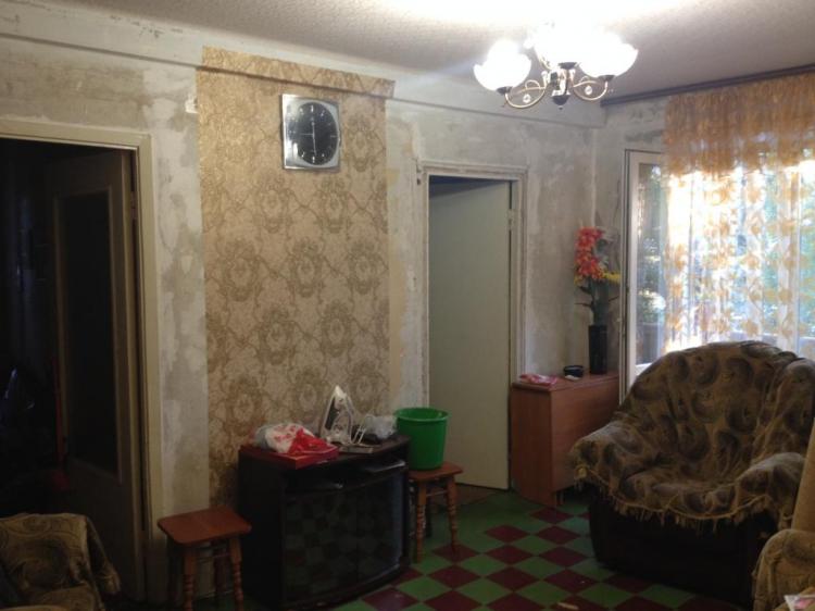 Трёхкомнатная квартира (продажа) - Покровск, р-н. Динас (ID: 1034) - Фото #2