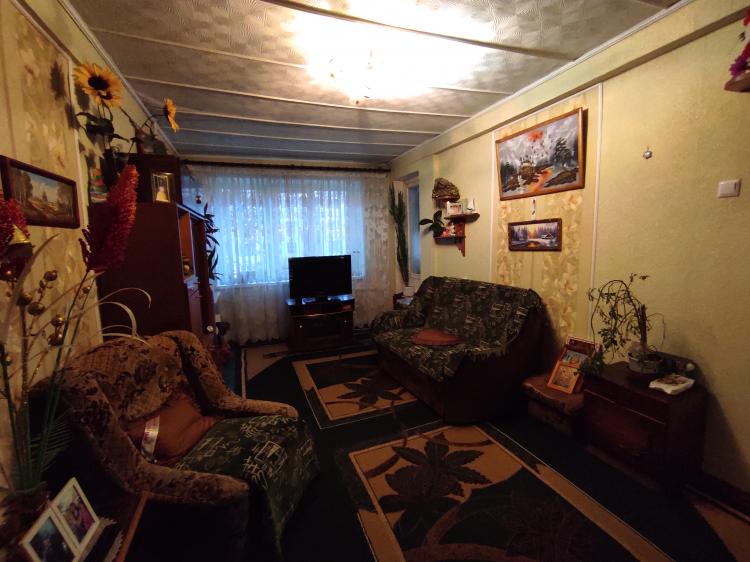 Однокомнатная квартира (продажа) - Покровск, р-н. Солнечный (ID: 3098) - Фото #1