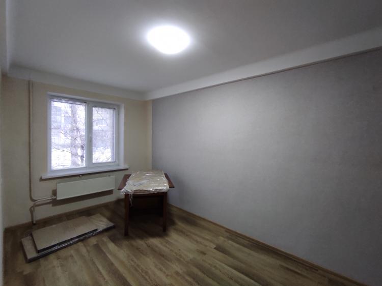 Двухкомнатная квартира (продажа) - Покровск, р-н. Солнечный (ID: 3204) - Фото #5