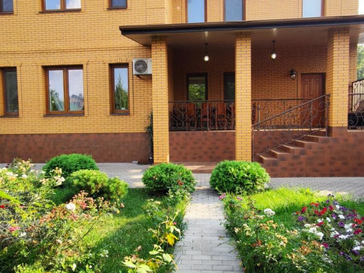 Двухэтажный дом, Покровск, Центр (Продажа) - ID: 3267