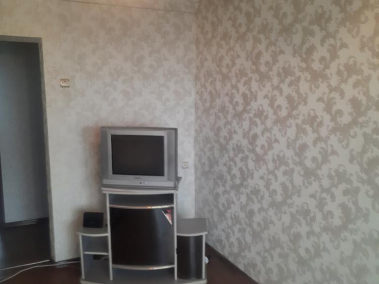 Двухкомнатная квартира (аренда) - Покровск, р-н. Шахтёрский (ID: 2556) - Фото #12
