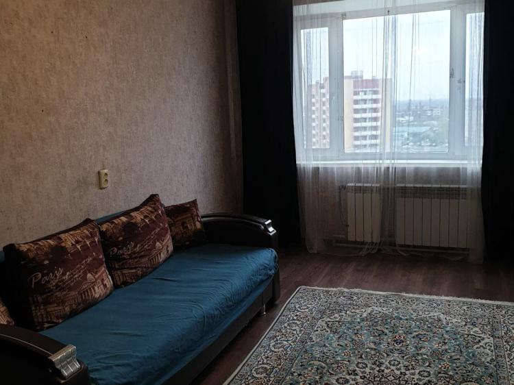 Трикімнатна квартира, Покровськ, Лазурний (Оренда) - ID: 3802