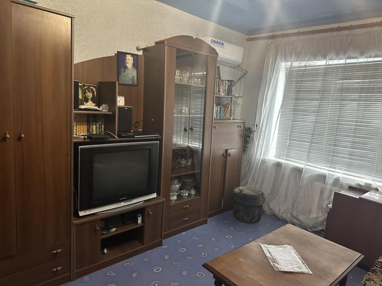 Однокімнатна квартира, Покровськ, Дінас (Оренда) - ID: 3949